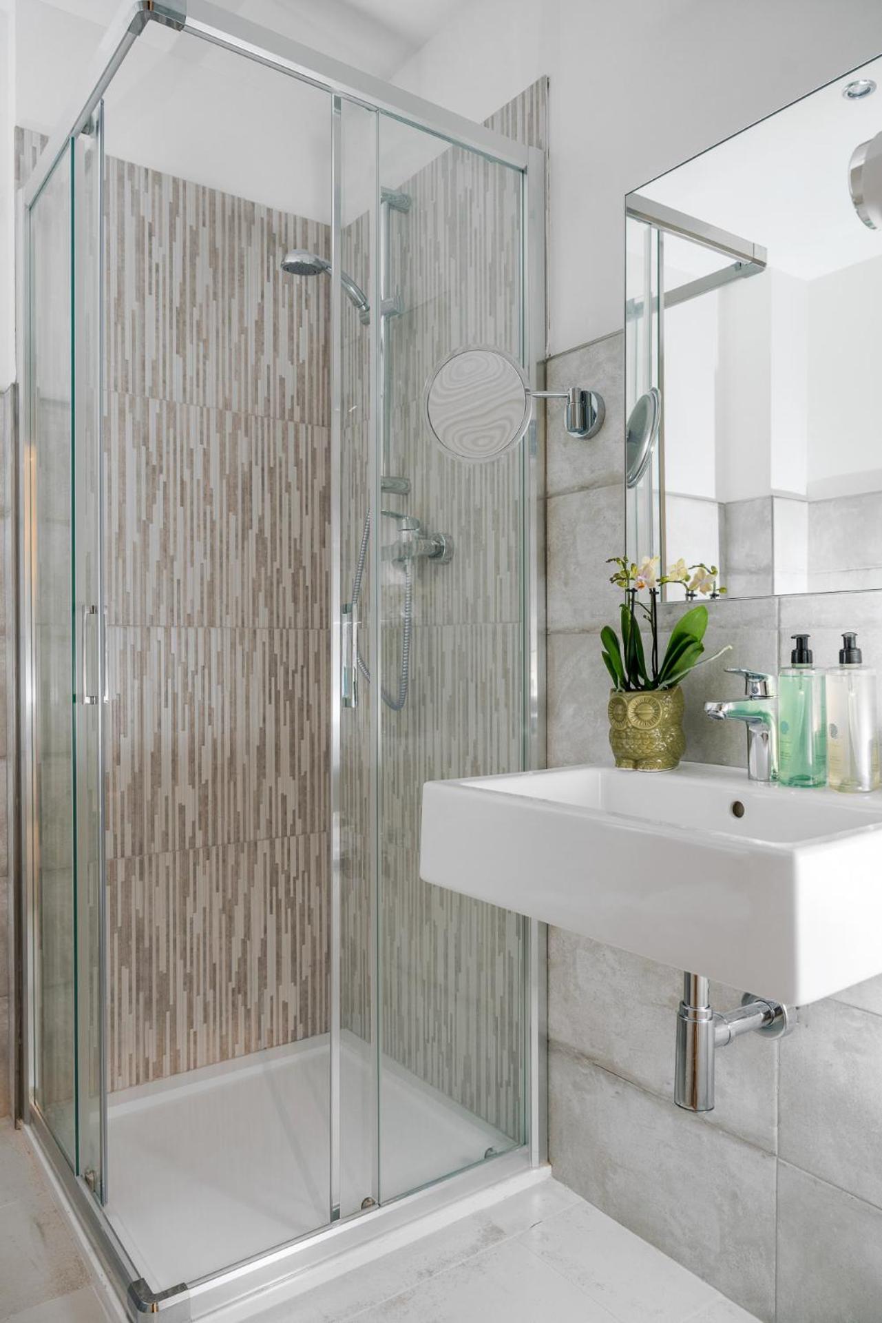 Nido Suite & Apartments تْشيزيناتيكو المظهر الخارجي الصورة
